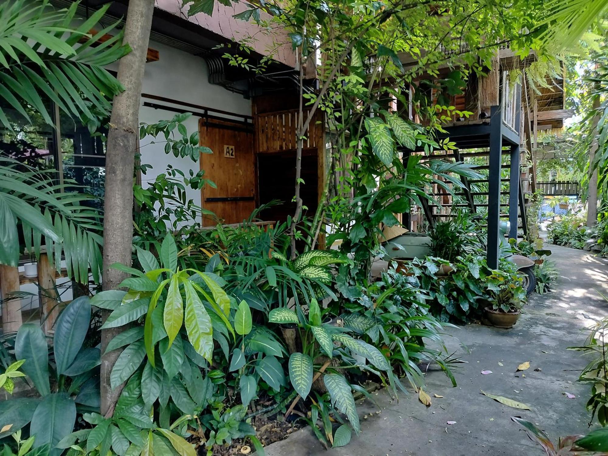 Aparthotel Oldy De Garden Chiang Mai Esterno foto